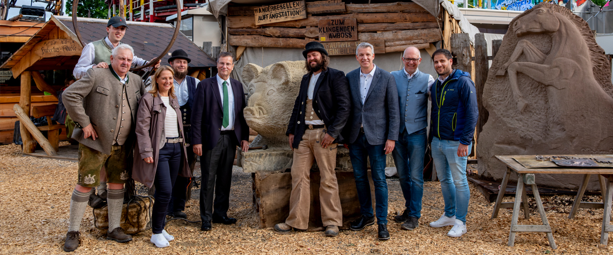 Hoher Besuch im Albdorf!